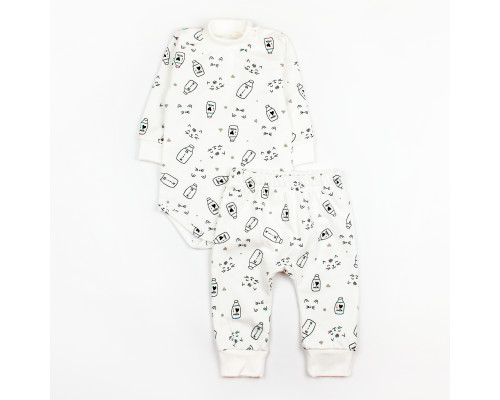 Комплектик для малышей от трех месяцев Milk боди со штанами